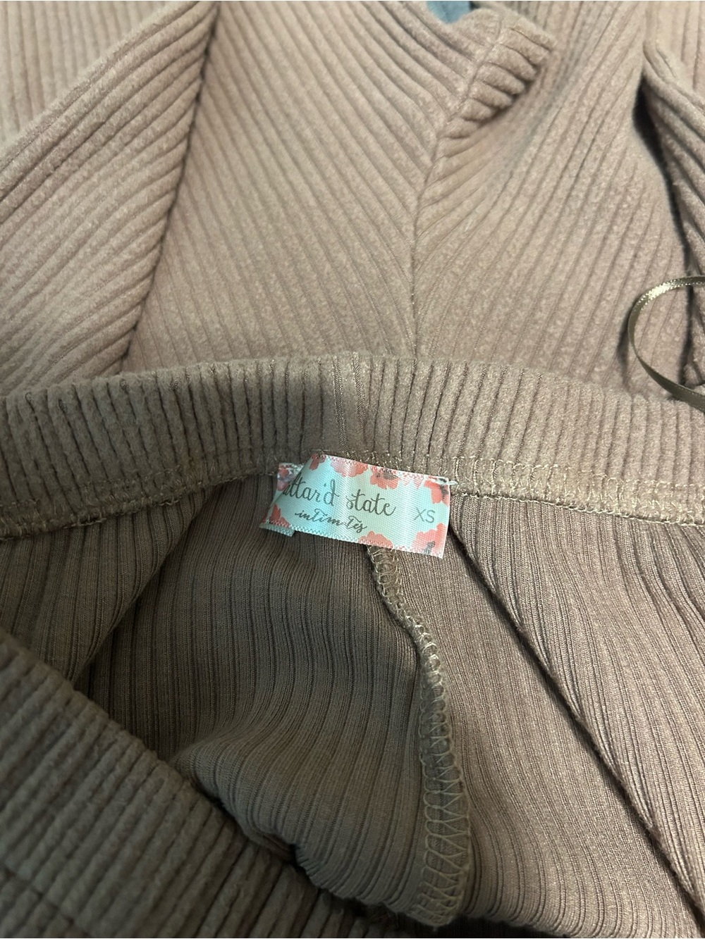 Lot of pants, Edikted, Eileen fisher